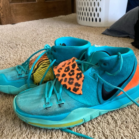 Nike Kyrie 6